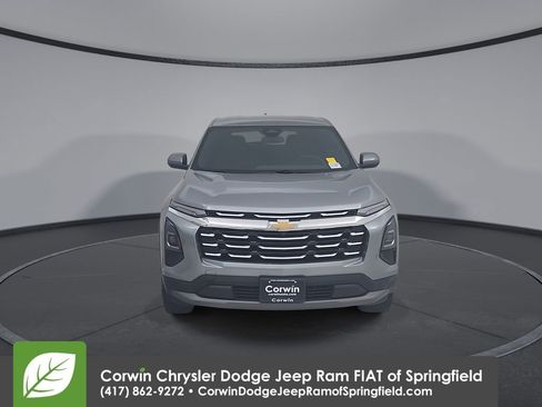 Used 2025 Chevrolet Equinox LT image 5