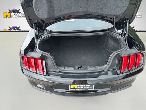 Used 2023 Ford Mustang Coupe RWD image 26