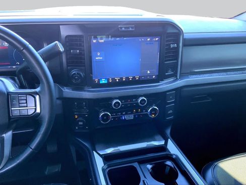 Used 2025 Ford F250 Platinum w/ FX4 Off-Road Package AWD/4WD image 7