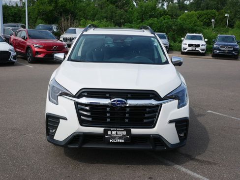 Used 2023 Subaru Ascent Limited w/ Technology Package AWD/4WD image 2
