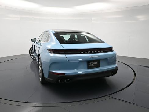 Used 2026 Porsche Panamera image 27