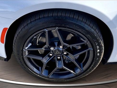 Used 2024 Dodge Charger R/T w/ Plus Group image 9