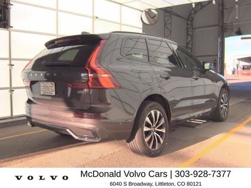 Used 2025 Volvo XC60 B5 Plus AWD/4WD image 3