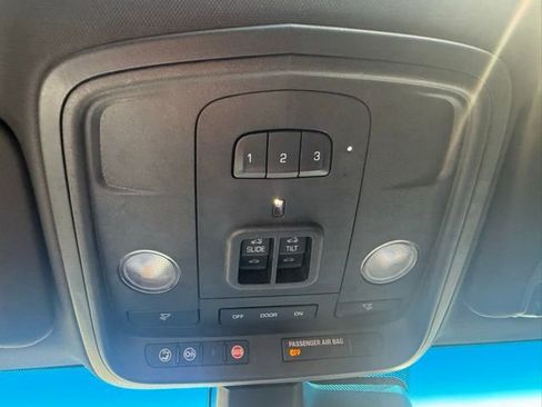 Used 2017 Cadillac ATS V w/ Carbon Black Package image 35