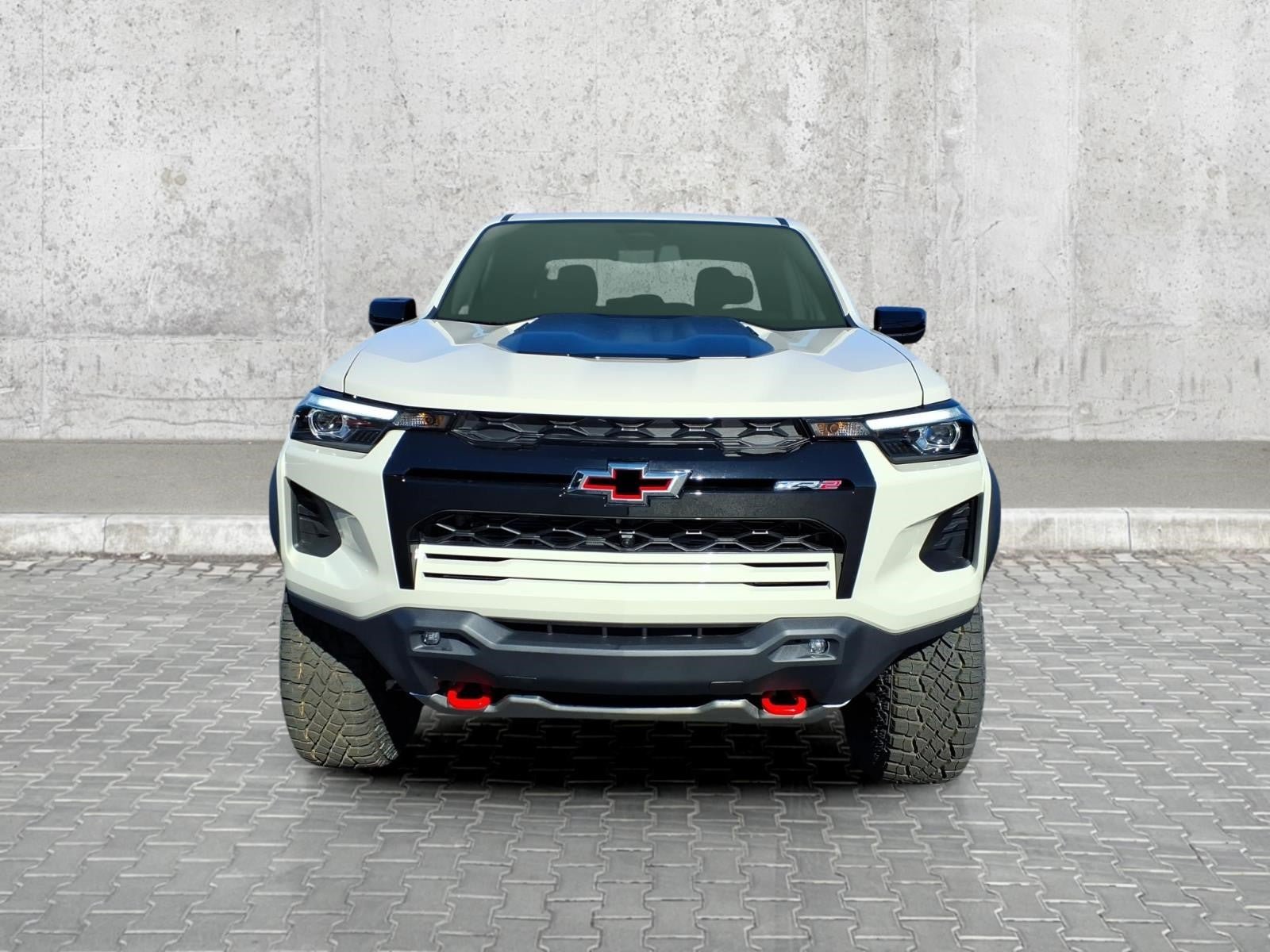 New 2026 Chevrolet Colorado ZR2 w/ Technology Package AWD/4WD image 3