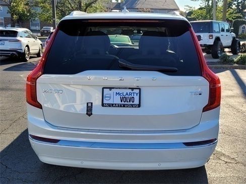 Certified 2025 Volvo XC90 T8 Plus w/ Protection Package Premier image 10
