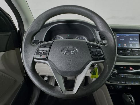 Used 2018 Hyundai Tucson SEL image 11