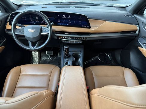 Used 2024 Cadillac XT4 Sport FWD image 30