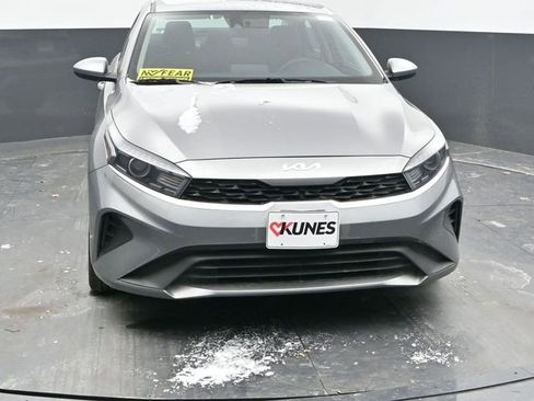 Used 2024 Kia Forte LXS image 4