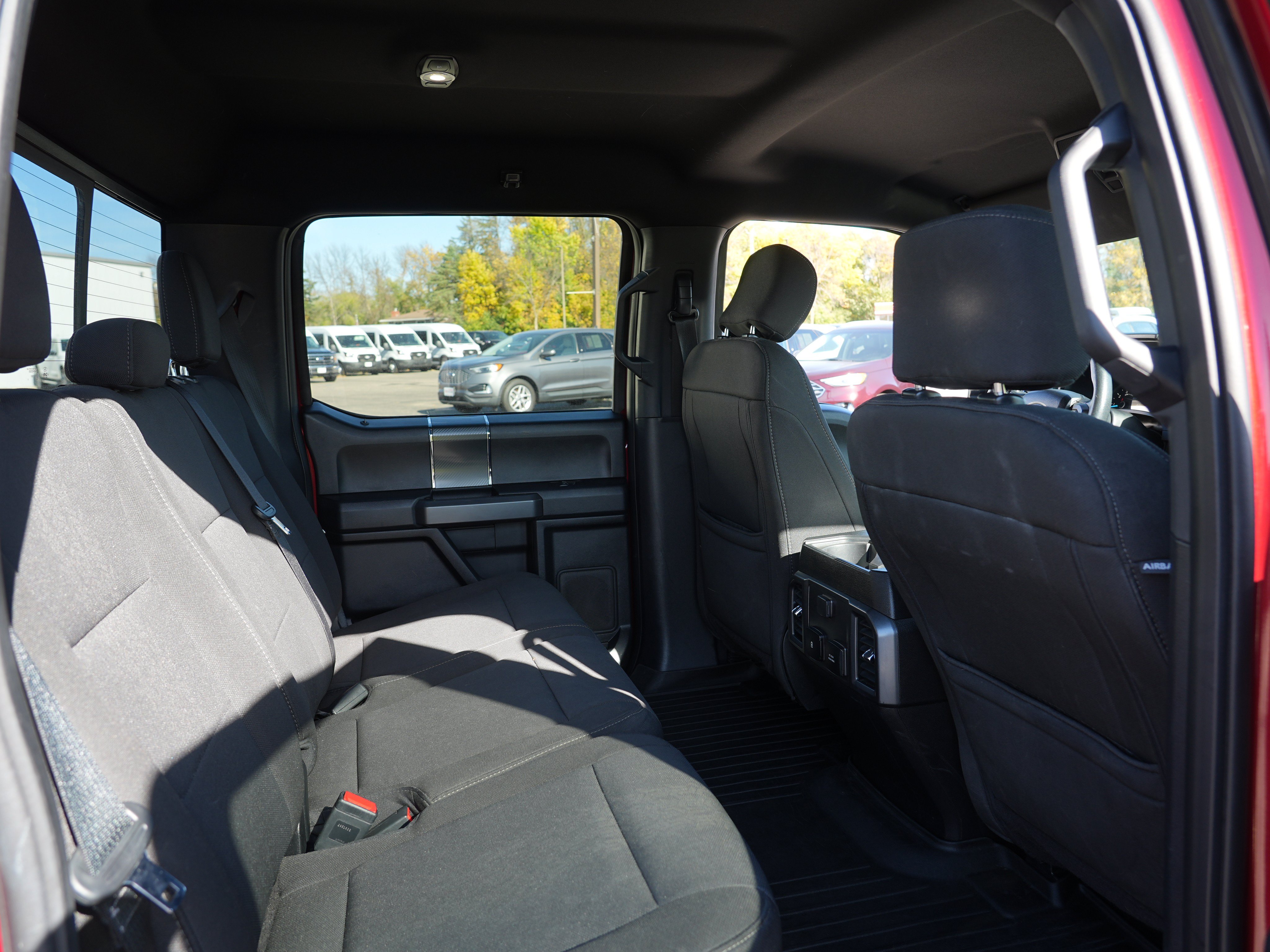 Used 2018 Ford F150 XLT w/ Equipment Group 302A Luxury AWD/4WD image 29