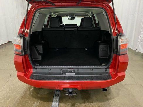 Certified 2021 Toyota 4Runner SR5 Premium AWD/4WD image 12