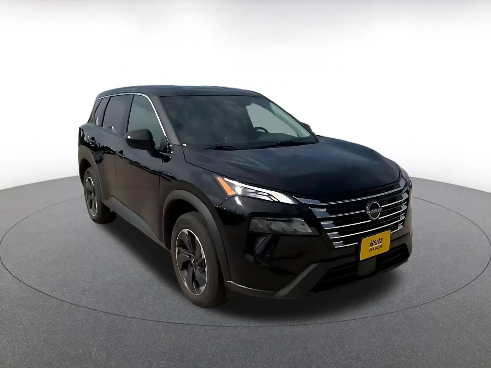 Used 2025 Nissan Rogue SV FWD image 3