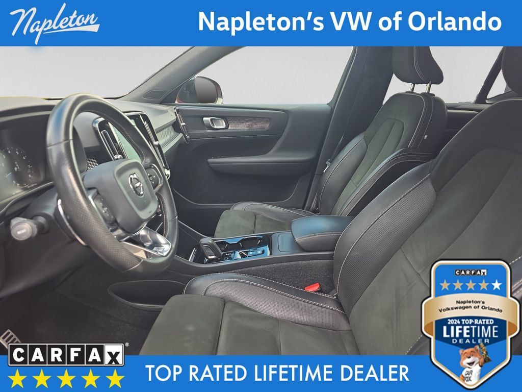 Used 2020 Volvo XC40 T5 R-Design w/ Protection Package Premier AWD/4WD image 21
