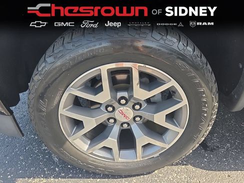 Used 2018 GMC Sierra 1500 SLT AWD/4WD image 17