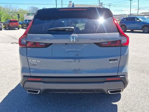 Used 2025 Honda CR-V Sport Touring image 8