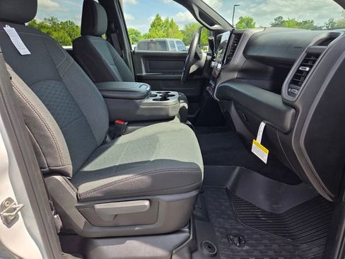 New 2026 RAM 2500 Tradesman AWD/4WD image 15