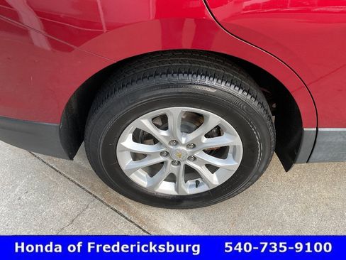 Used 2018 Chevrolet Equinox LT AWD/4WD image 12