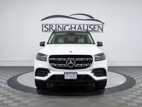 Used 2022 Mercedes-Benz GLS 450 450 4MATIC image 2