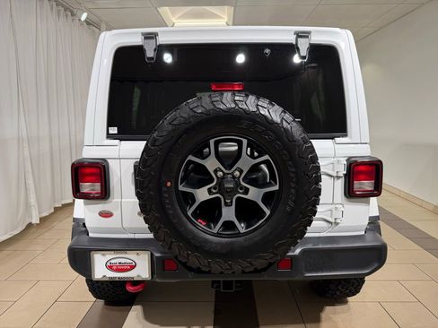 Used 2019 Jeep Wrangler Unlimited Rubicon image 4