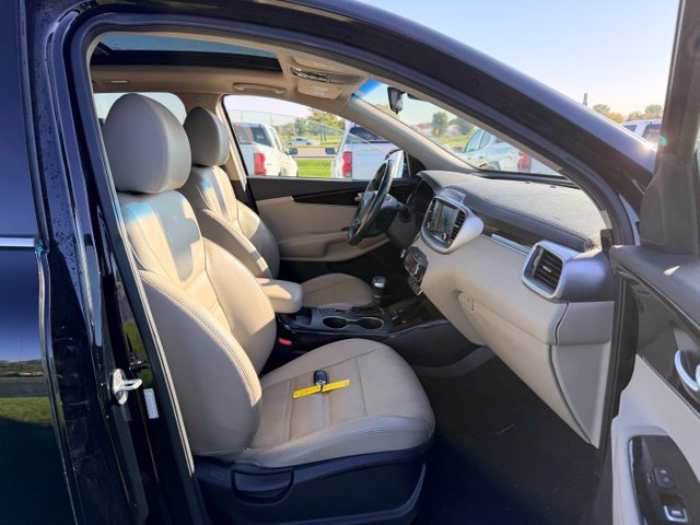Used 2020 Kia Sorento EX FWD image 11