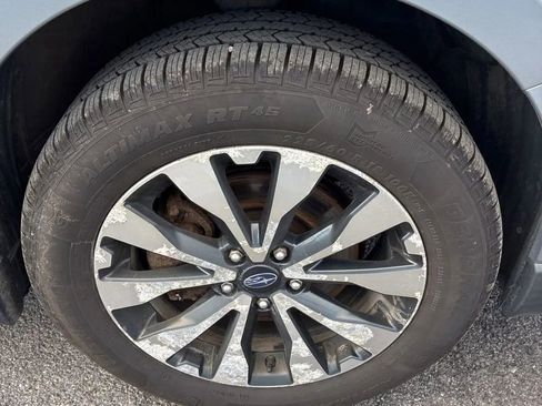 Used 2015 Subaru Outback 2.5i Limited AWD/4WD image 19
