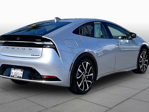 Used 2023 Toyota Prius Prime FWD image 12