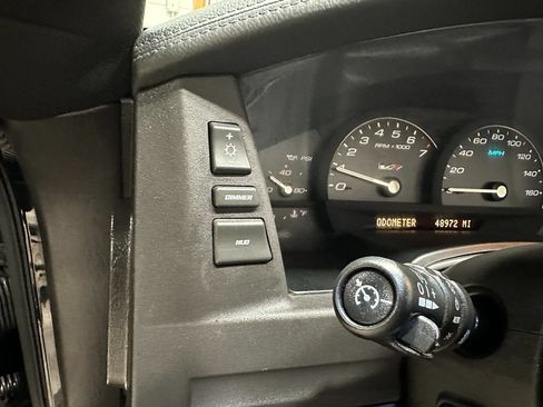 Used 2009 Cadillac XLR V RWD image 33