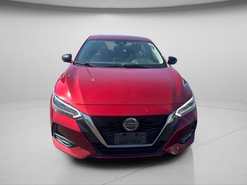 Used 2020 Nissan Sentra SR w/ Premium Package FWD image 4