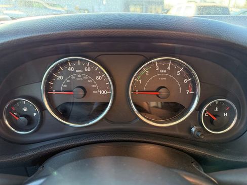 Used 2015 Jeep Wrangler Unlimited Sport w/ Quick Order Package 24S image 26