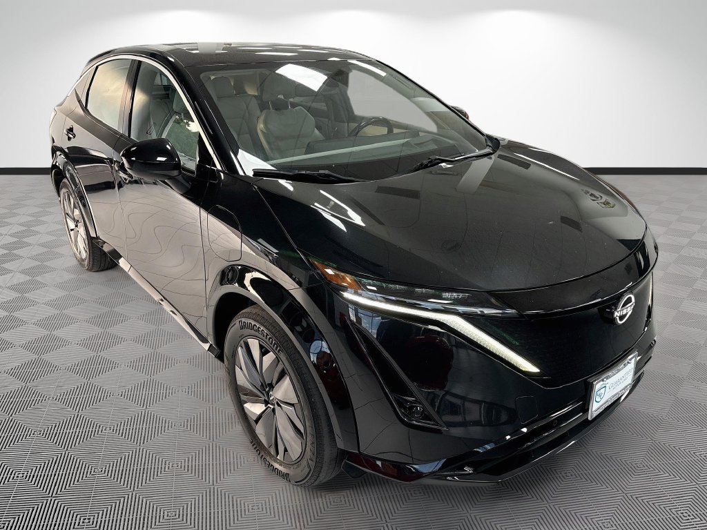 Used 2023 Nissan Ariya FWD image 18