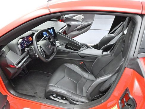 Used 2022 Chevrolet Corvette Stingray Preferred Cpe w/ Battery Protection Package RWD image 12