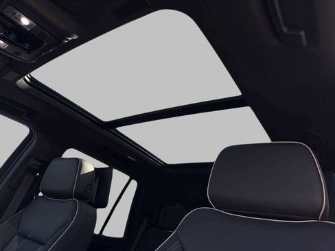 New 2026 Chevrolet Tahoe Premier image 23