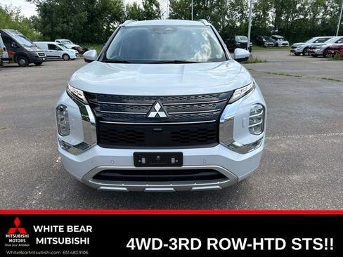 Used 2022 Mitsubishi Outlander SEL AWD/4WD image 2