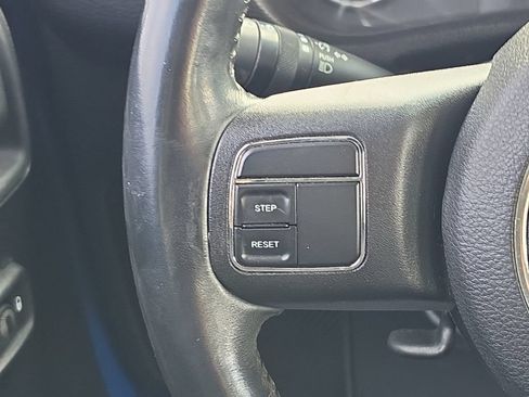 Used 2015 Jeep Wrangler Sport w/ Quick Order Package 24S AWD/4WD image 23