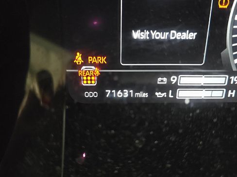 Used 2023 Toyota Sequoia Limited RWD image 9