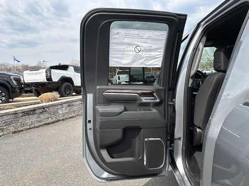 New 2026 GMC Sierra 2500 SLE w/ SLE Value Package; AWD/4WD image 31