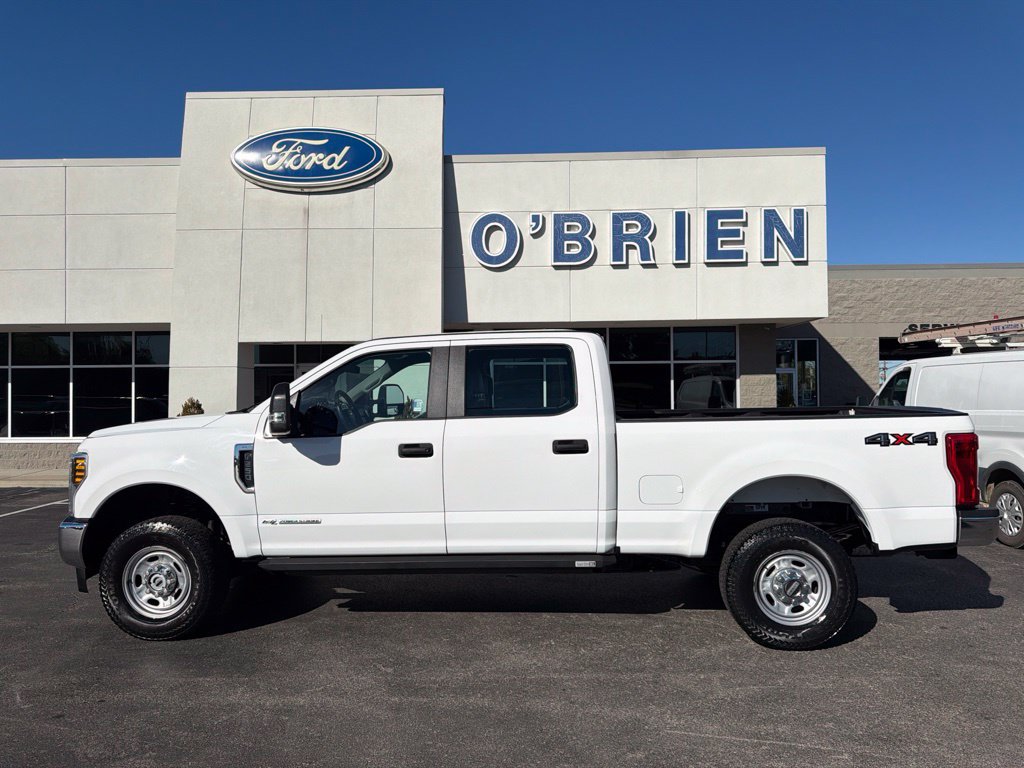 Used 2019 Ford F250 XL w/ Power Equipment Group AWD/4WD image 2