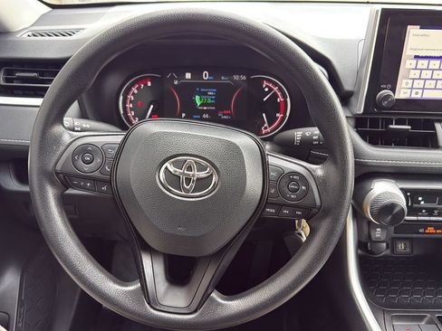 Used 2023 Toyota RAV4 LE image 31