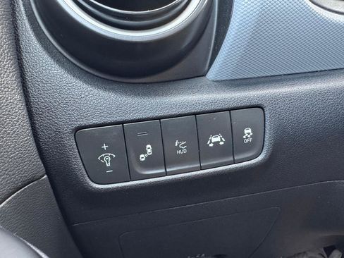 Used 2018 Hyundai Kona Ultimate AWD/4WD image 21