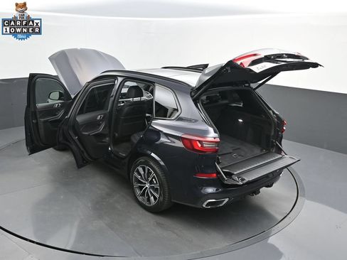 Used 2022 BMW X5 xDrive40i w/ M Sport Package AWD/4WD image 54
