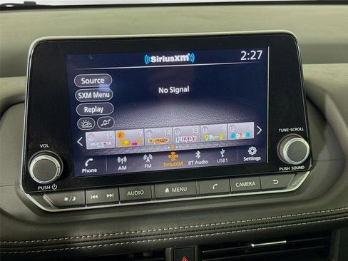 Certified 2025 Nissan Rogue SV w/ SV Premium Package FWD image 15