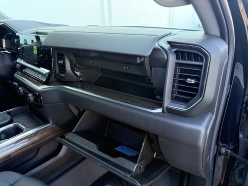 Used 2025 Chevrolet Silverado 1500 RST w/ RST All Star Premium Package AWD/4WD image 25