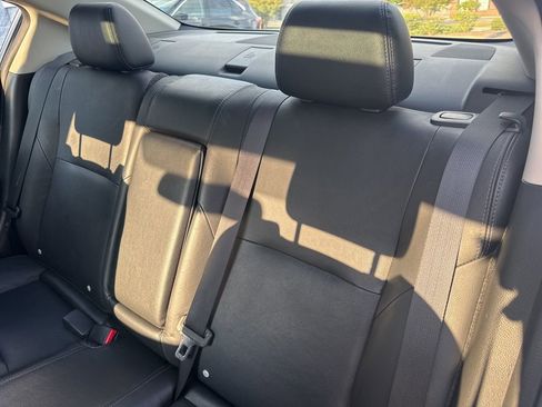 Used 2012 MAZDA MAZDA3 i Grand Touring image 37