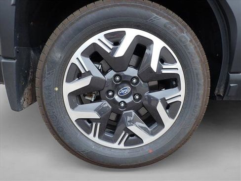 Used 2026 Subaru Forester Premium AWD/4WD image 6