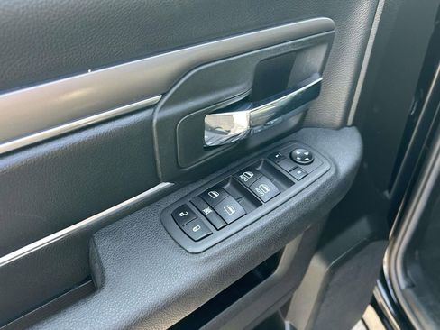 Used 2022 RAM 1500 Classic Warlock w/ Electronics Group AWD/4WD image 17