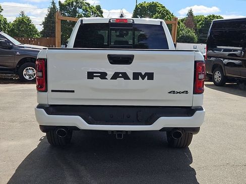 New 2026 RAM 1500 Big Horn AWD/4WD image 6