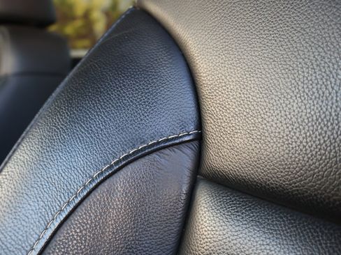 Used 2018 GMC Sierra 1500 SLT w/ SLT Premium Package image 12