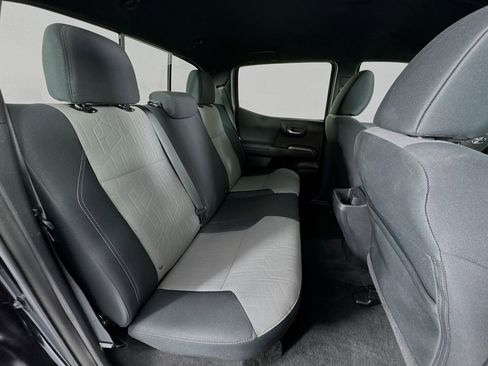 Used 2021 Toyota Tacoma TRD Off-Road image 24