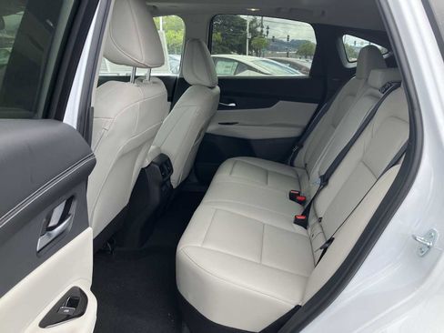 New 2025 Nissan Murano SL image 9