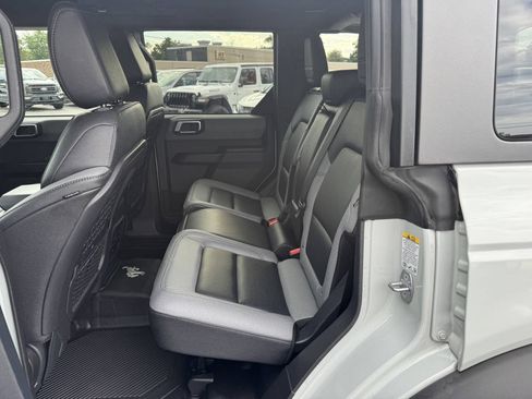 Used 2024 Ford Bronco Big Bend AWD/4WD image 8